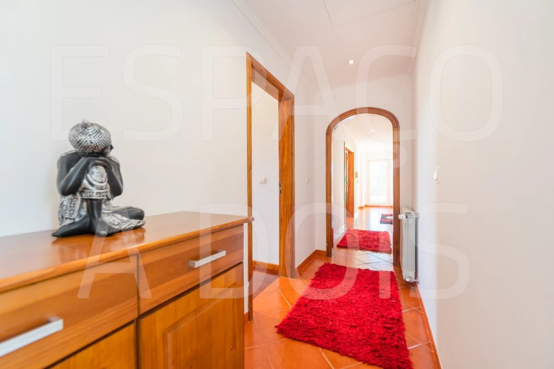 Moradia T7 para Venda em Algueirão-Mem Martins Foto 127