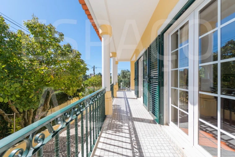 Moradia T7 para Venda em Algueirão-Mem Martins Foto 22