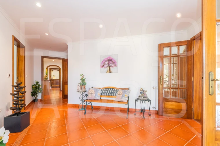 Moradia T7 para Venda em Algueirão-Mem Martins Foto 36