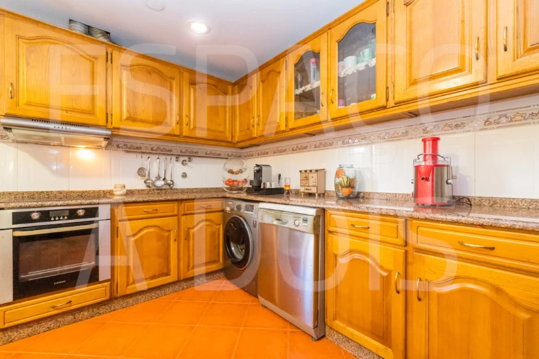 Moradia T7 para Venda em Algueirão-Mem Martins Foto 54