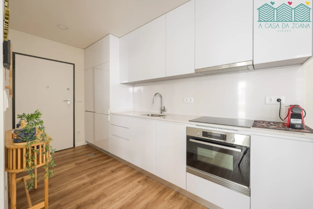 Apartamento T1 para Arrendamento em Glória e Vera Cruz Foto 3