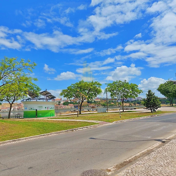 Moradia T2 para Venda em Amora Foto 16