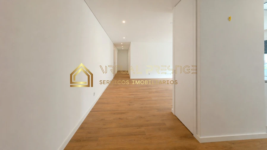 Apartamento T3 para Venda em Costa da Caparica Foto 9