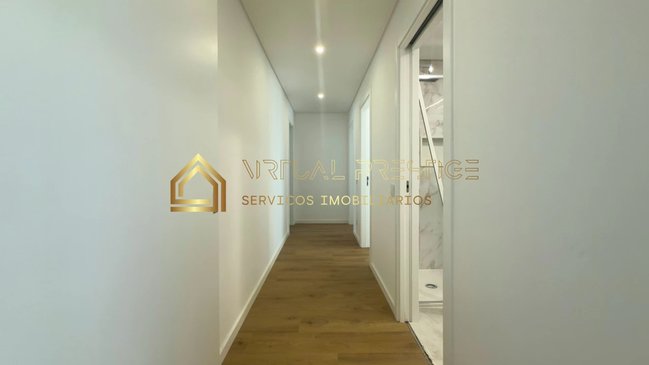 Apartamento T3 para Venda em Costa da Caparica Foto 11