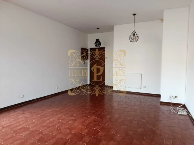 Apartamento T2 para Venda em Sesimbra (Castelo) Foto 9