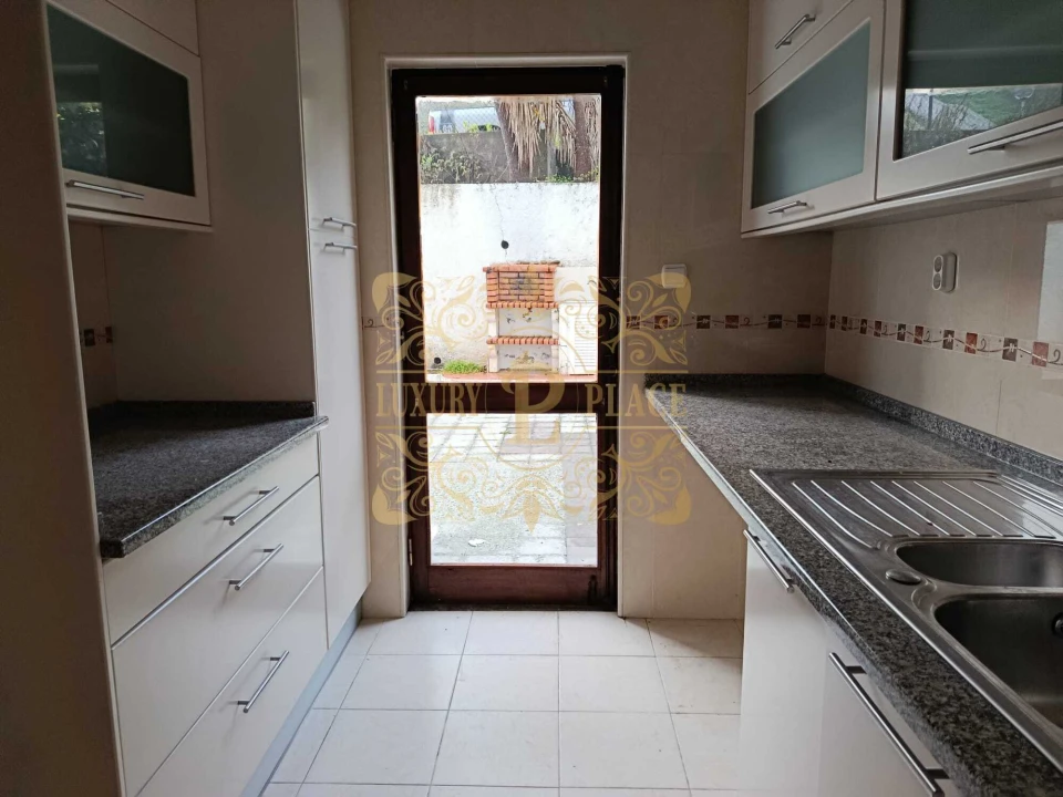 Apartamento T2 para Venda em Sesimbra (Castelo) Foto 7