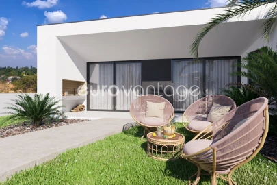 Moradia T4 para Venda em Amor