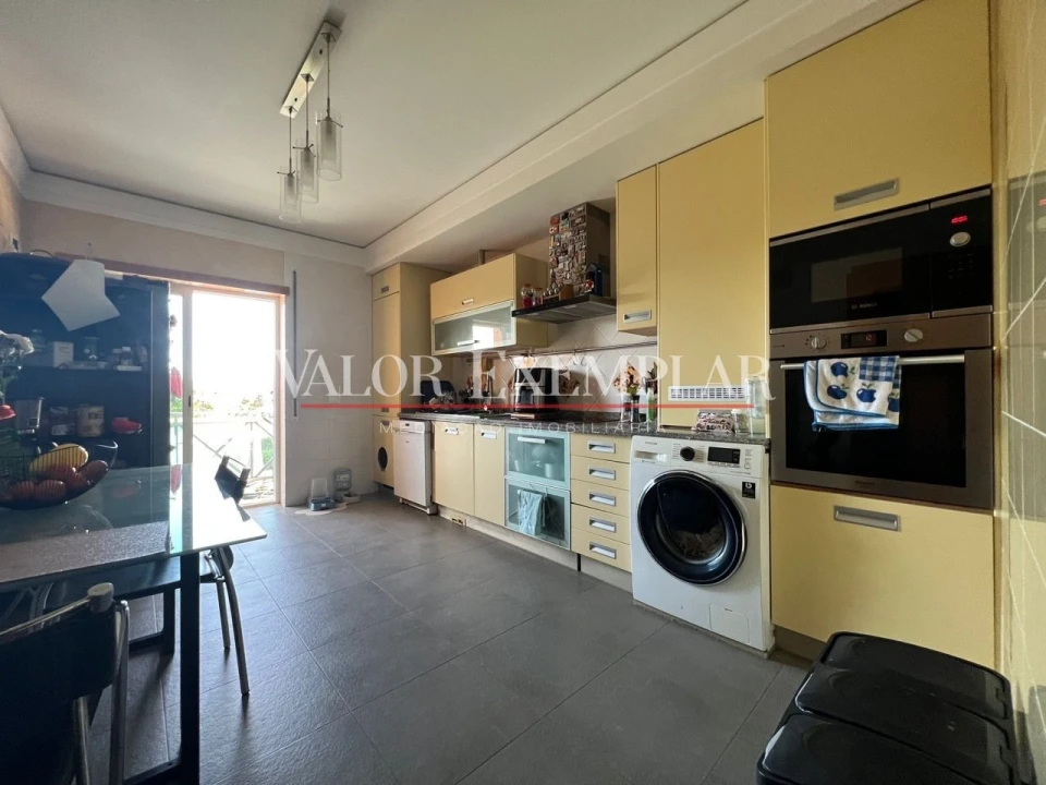 Apartamento T3 para Venda em São Francisco Foto 1