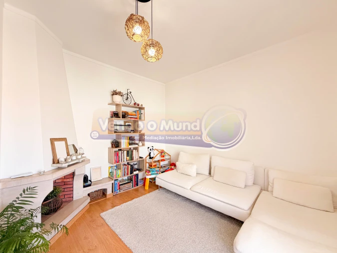 Apartamento T2 para Venda em Samora Correia Foto 10