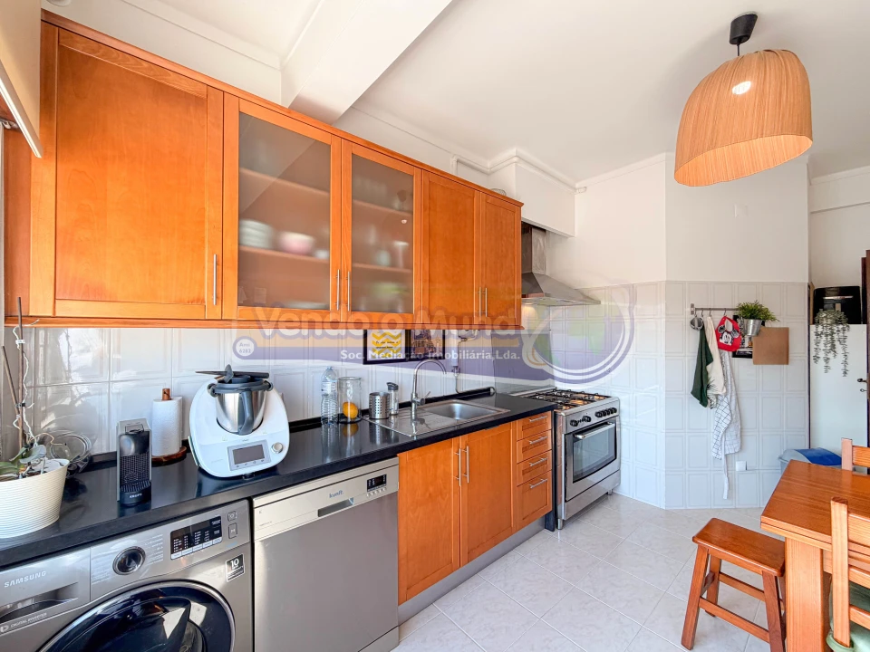 Apartamento T2 para Venda em Samora Correia Foto 5