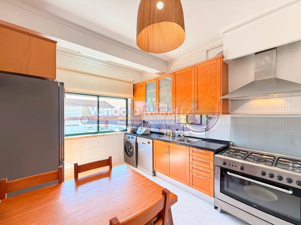 Apartamento T2 para Venda em Samora Correia Foto 1