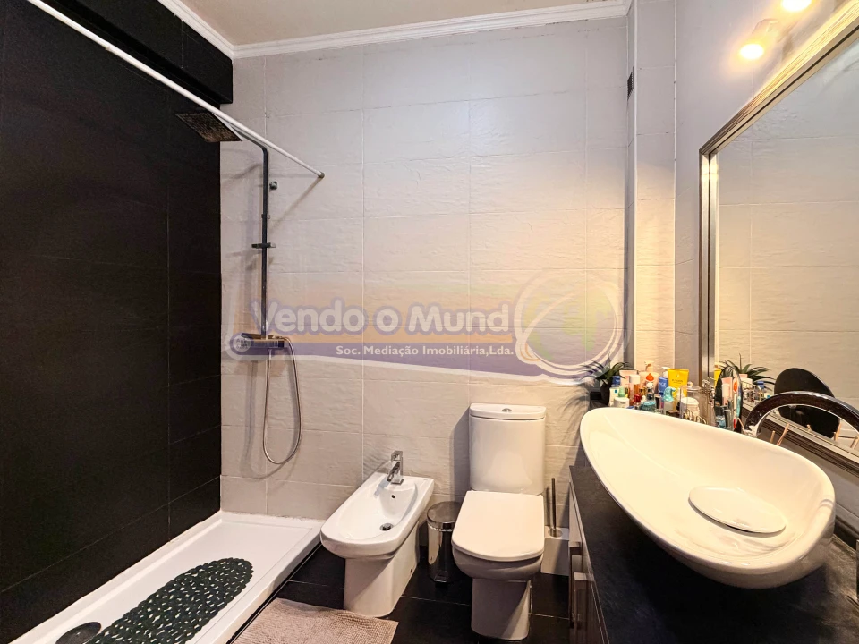 Apartamento T2 para Venda em Samora Correia Foto 19