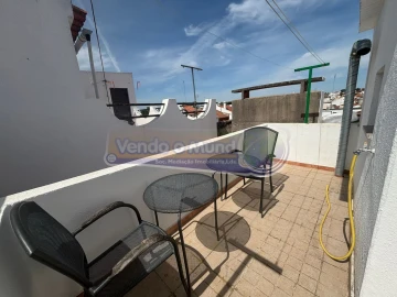 Moradia T1 para Venda em Cabeção