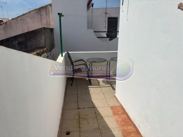 Moradia T1 para Venda em Cabeção