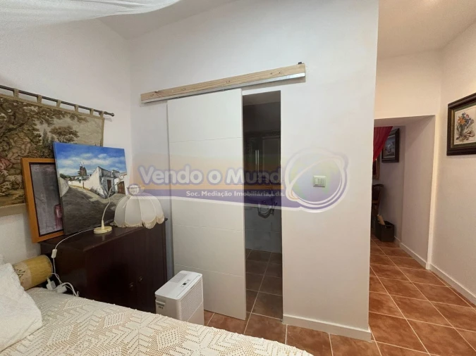 Moradia T1 para Venda em Cabeção Foto 6