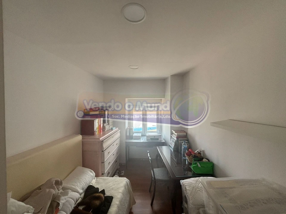 Moradia T1 para Venda em Cabeção Foto 18