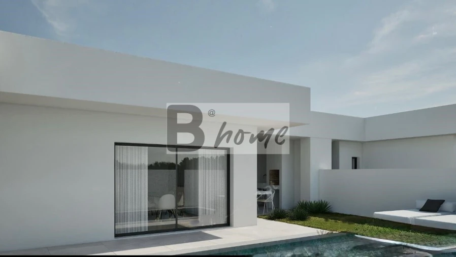 Moradia T4 para Venda em Fernao Ferro Foto 2