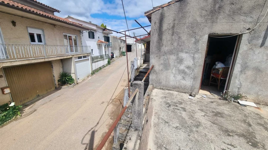 Moradia T4 para Venda em Castelo Foto 3
