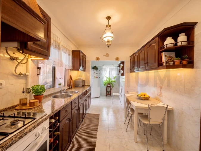 Moradia T2 para Venda em Sado Foto 6