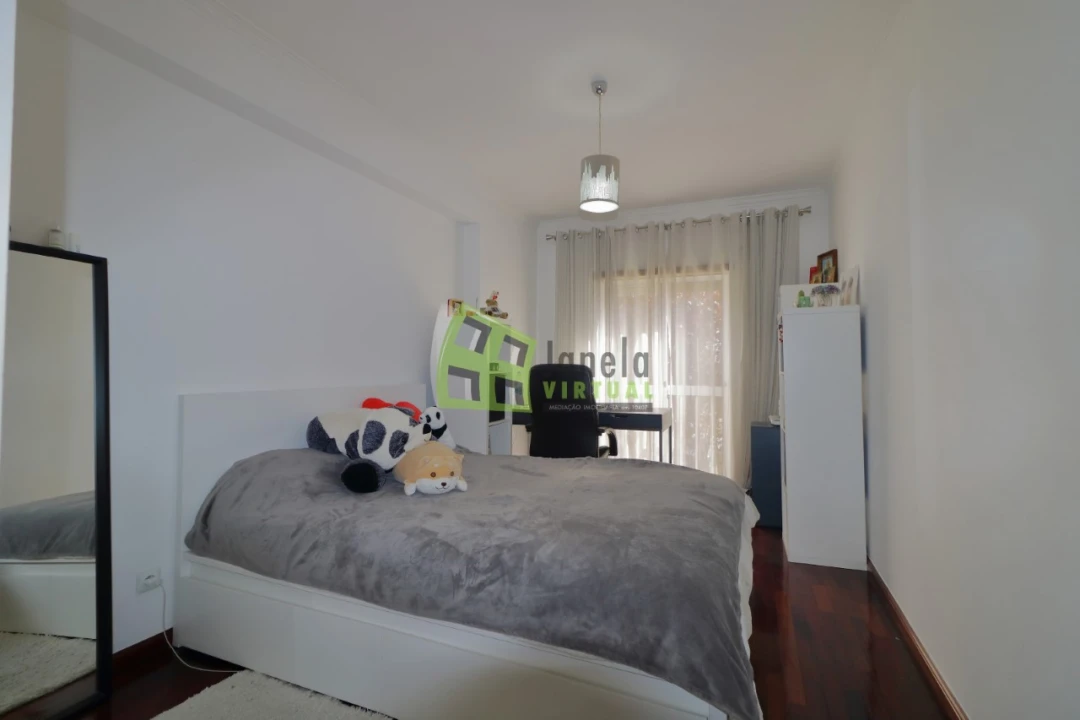 Apartamento T3 para Venda em Quinta do Conde Foto 9