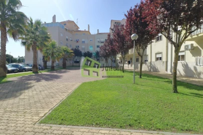 Apartamento T3 para Venda em Quinta do Conde