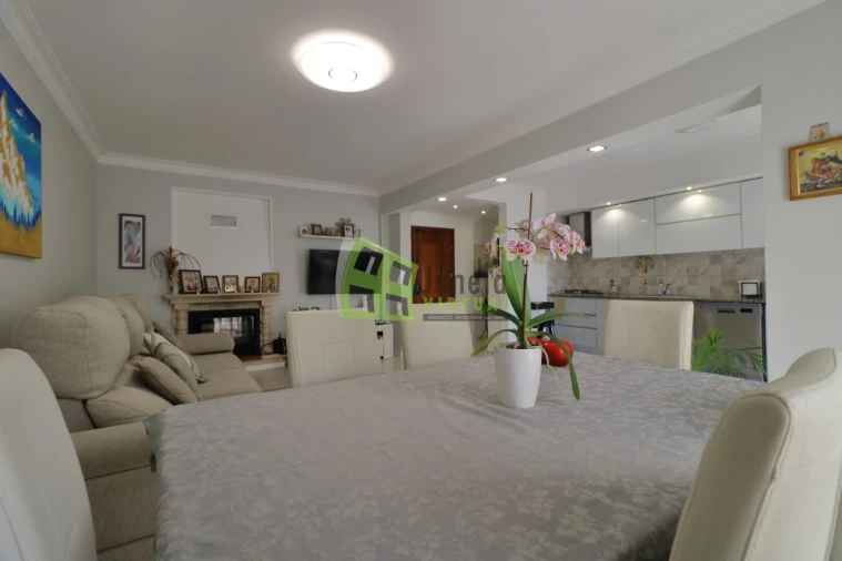 Apartamento T3 para Venda em Quinta do Conde Foto 6