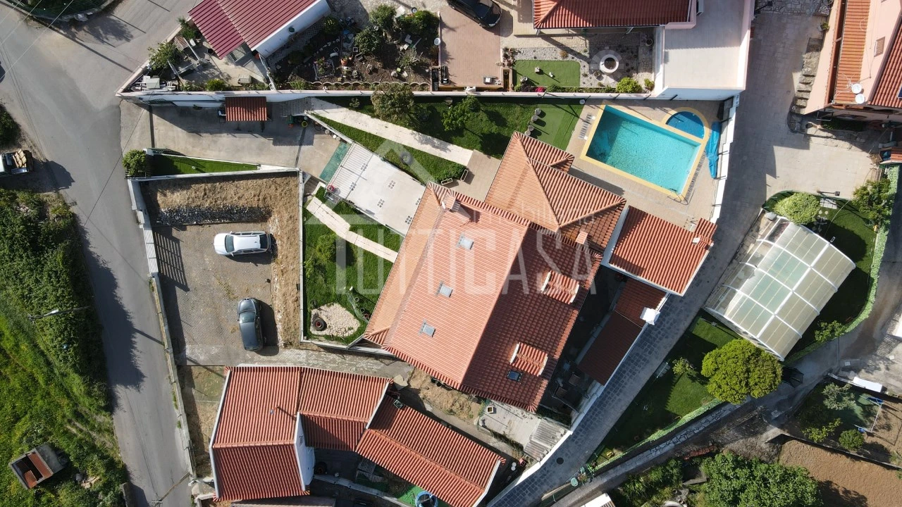 Moradia T3 para Venda em Venda do Pinheiro e Santo Estêvão das Galés Foto 5