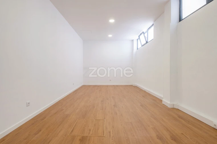 Negócio para Arrendamento em Rio Tinto Foto 11