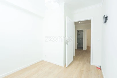 Apartamento T2 para Arrendamento em Braga (Maximinos, Sé e Cividade)