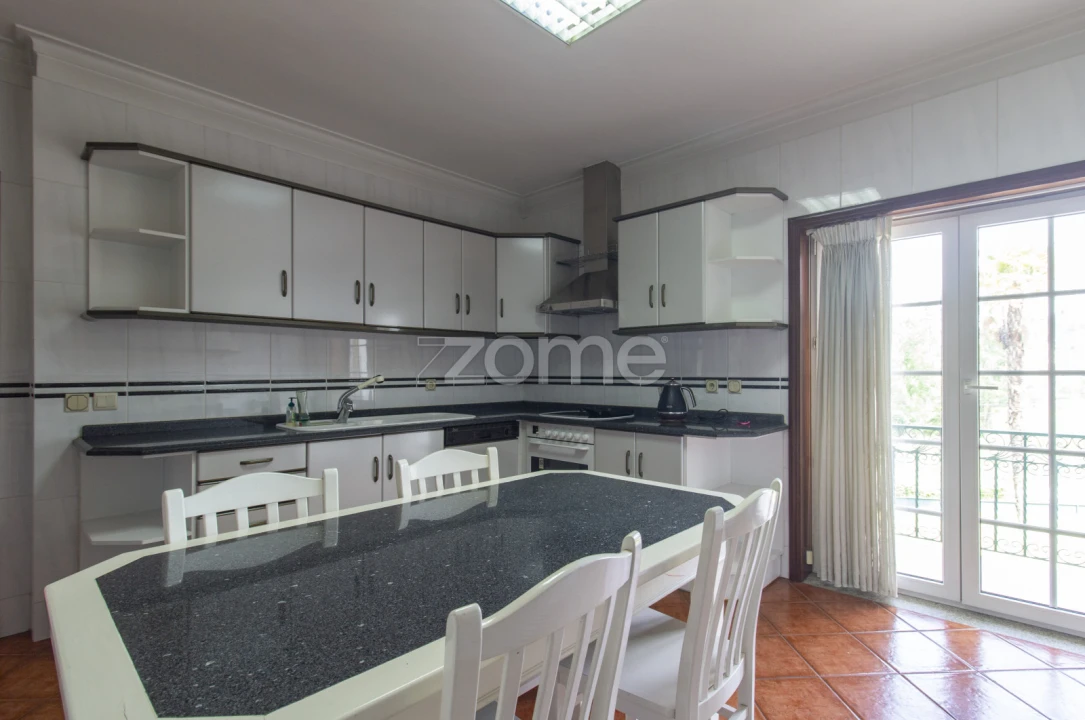 Moradia T3 para Arrendamento em Galegos Foto 9