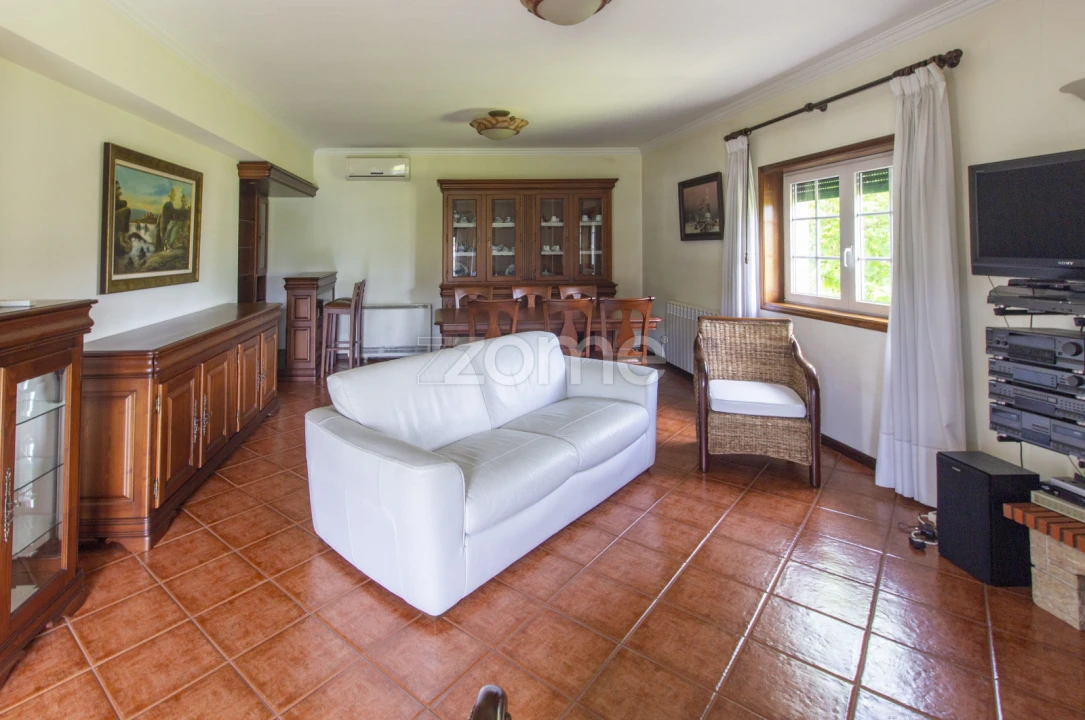Moradia T3 para Arrendamento em Galegos Foto 10