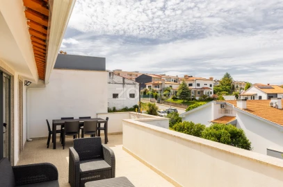 Moradia T3 para Venda em Ferreiros e Gondizalves