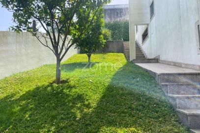 Moradia T3 para Venda em Ferreiros e Gondizalves