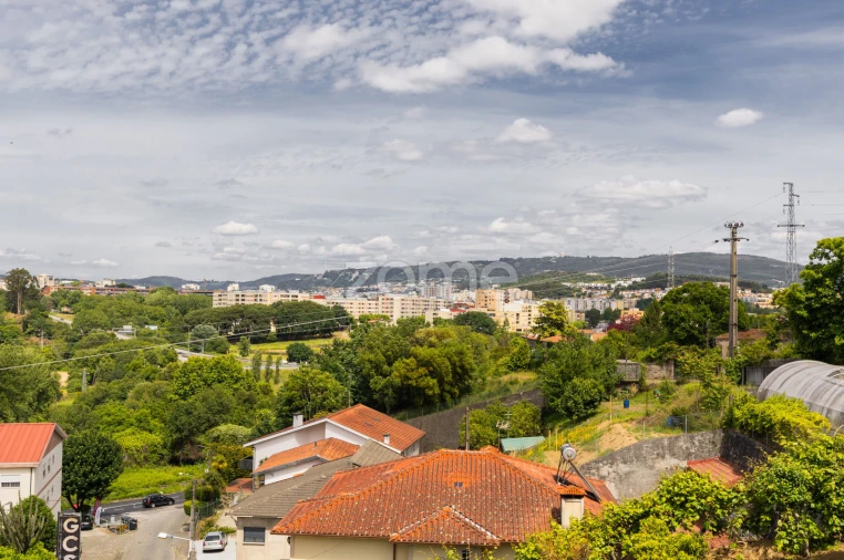 Moradia T3 para Venda em Ferreiros e Gondizalves Foto 40