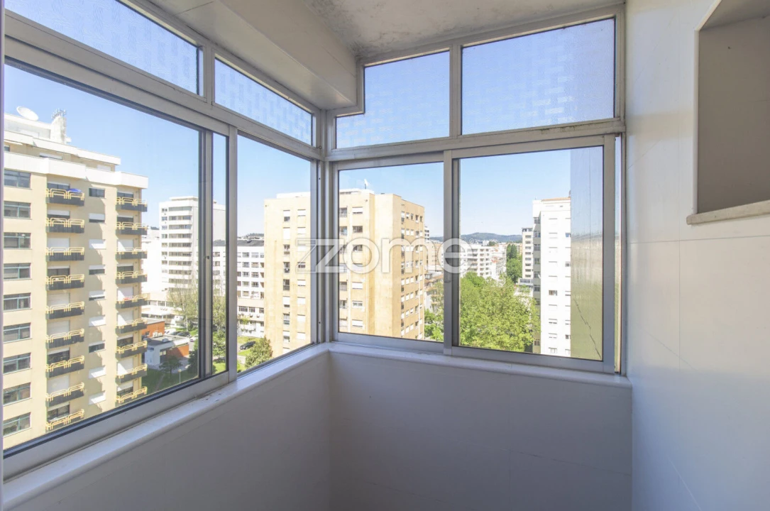 Apartamento T3 para Arrendamento em São Vitor (Braga) Foto 9