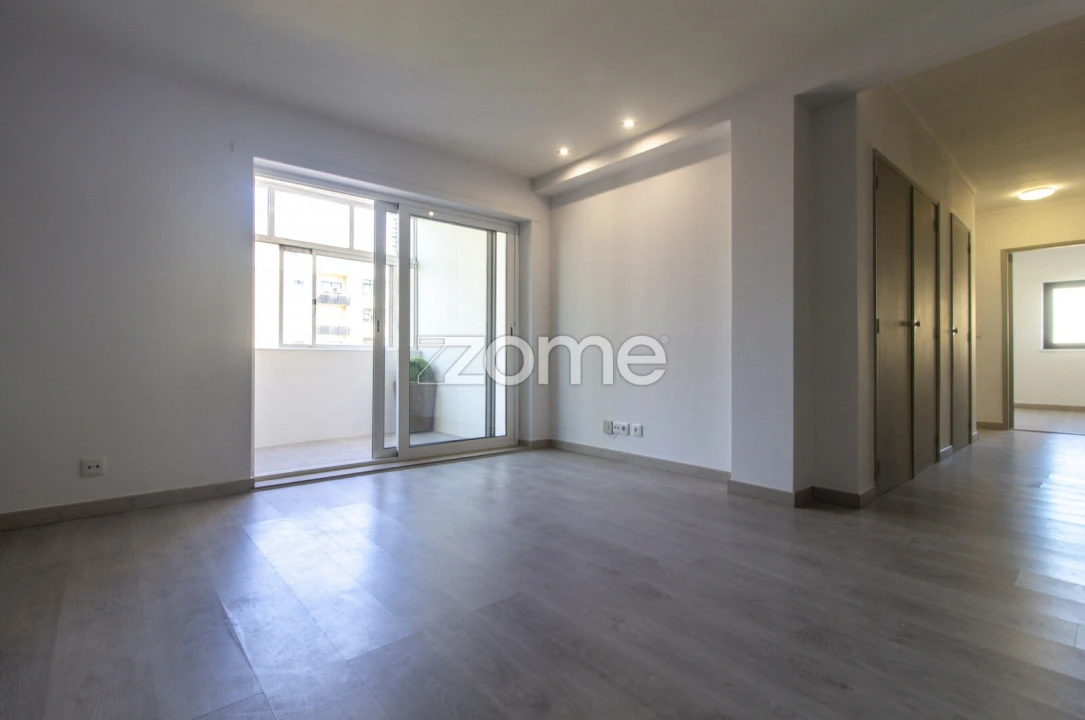 Apartamento T3 para Arrendamento em São Vitor (Braga) Foto 10