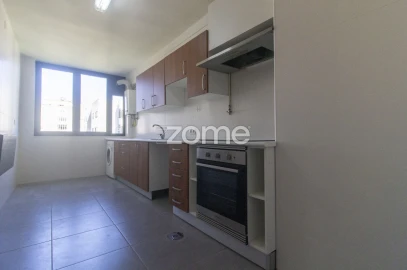 Apartamento T3 para Arrendamento em São Vitor (Braga)
