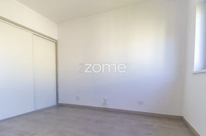 Apartamento T3 para Arrendamento em São Vitor (Braga)