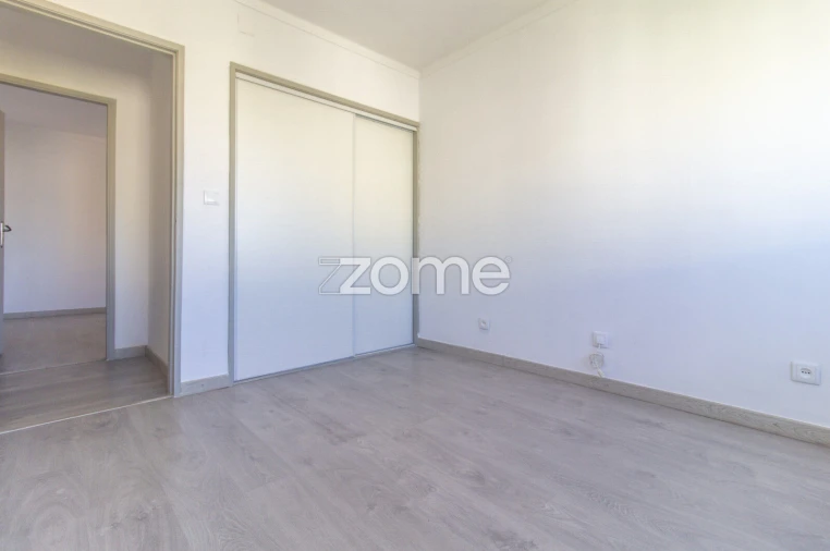 Apartamento T3 para Arrendamento em São Vitor (Braga) Foto 16