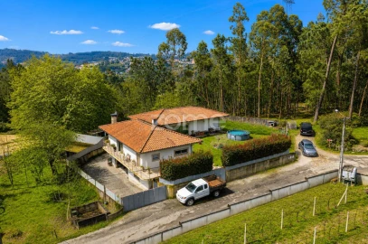 Moradia T3 para Venda em Sabariz