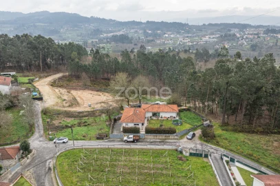Moradia T3 para Venda em Sabariz