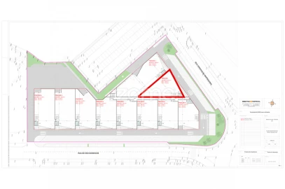 Terreno Comércio / Armazém para Venda em Ferreira