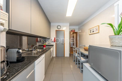 Apartamento T3 para Venda em Moreira