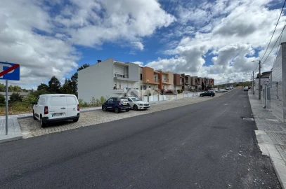 Terreno para Venda em Santa Maria de Lamas