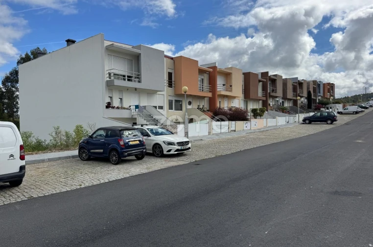 Terreno para Venda em Santa Maria de Lamas Foto 25