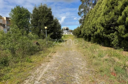 Terreno para Venda em Santa Maria de Lamas