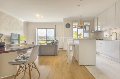 Apartamento T2 para Venda em Moreira