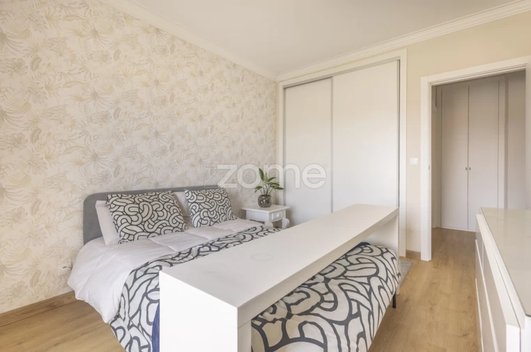 Apartamento T2 para Venda em Moreira Foto 16
