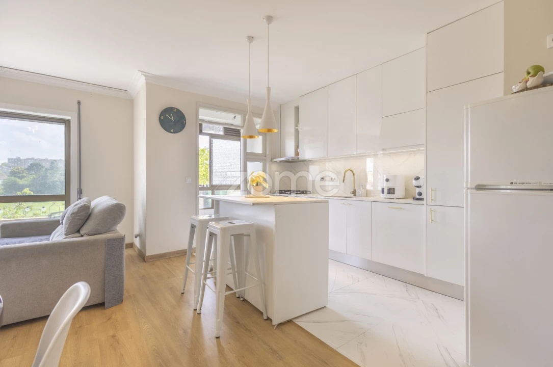 Apartamento T2 para Venda em Moreira Foto 5
