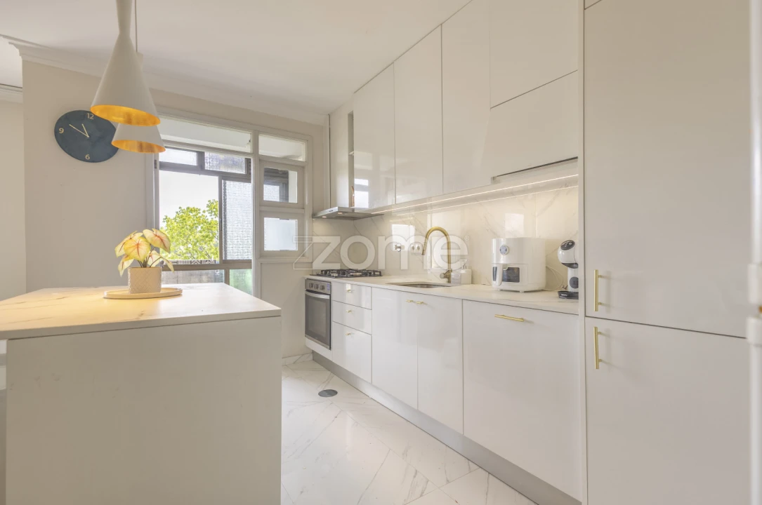 Apartamento T2 para Venda em Moreira Foto 6